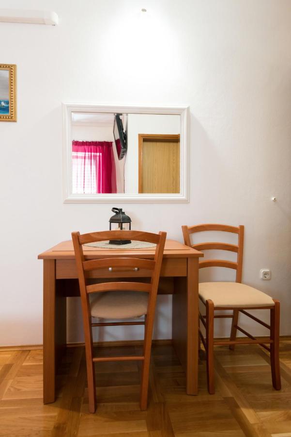 Guesthouse Sanela بومينا المظهر الخارجي الصورة